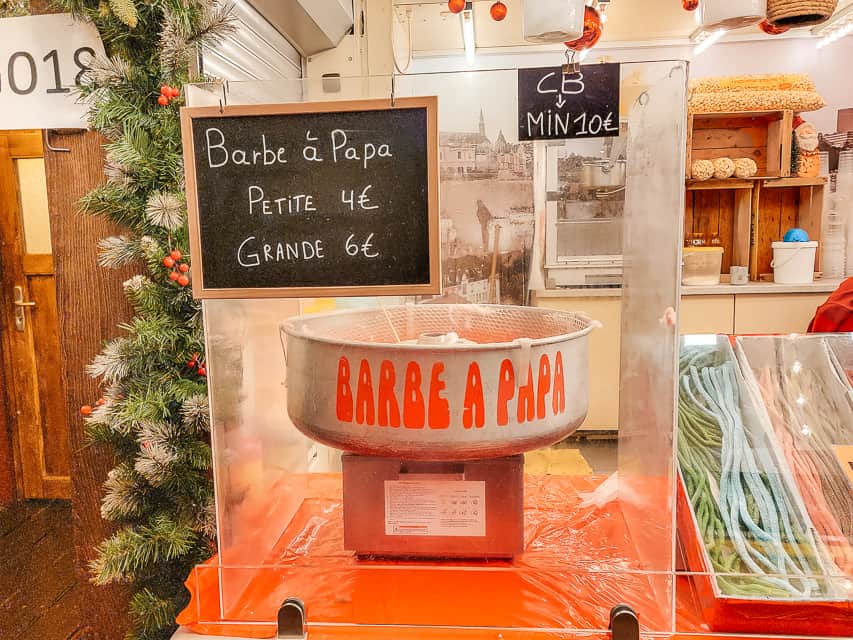 A cotton candy stand at the Luxembourg Christmas market.