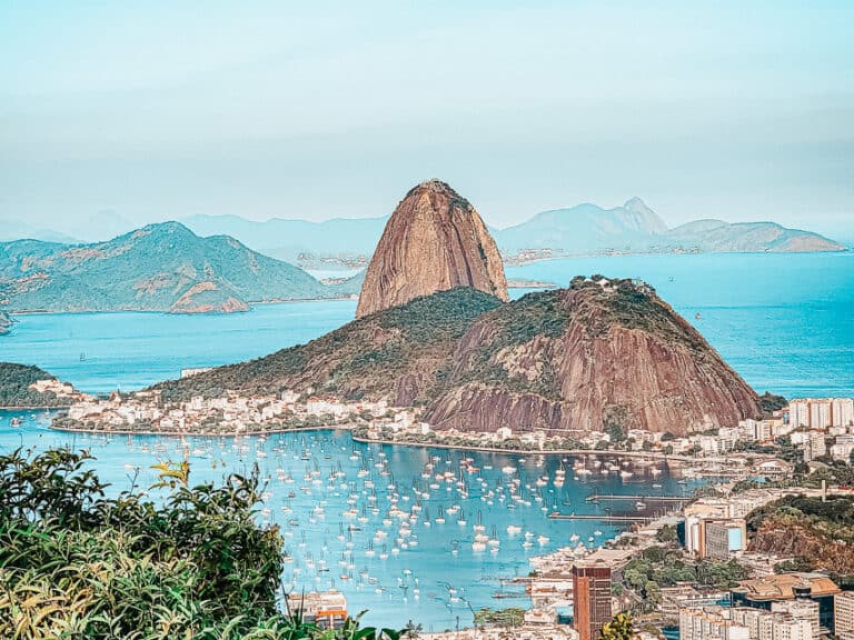 A Guide for Visiting Sugarloaf Mountain in Rio de Janeiro: 4 Different Options