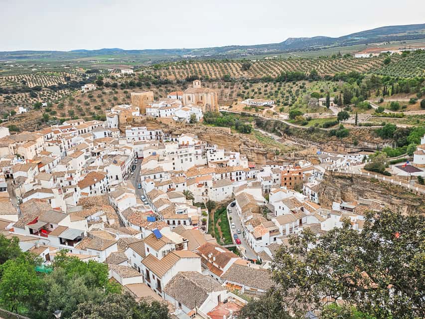 Mirador del Penon de los Enamorados looks down on the city, a church, and into the vineyards on the surrounding hills.